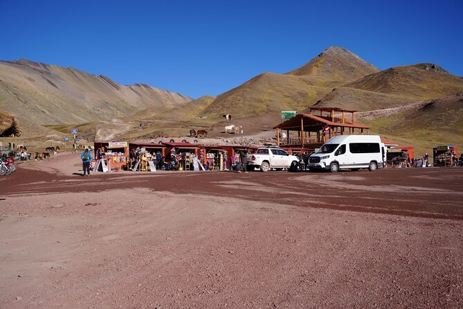 1 Day Rainbow Mountain Walking Tour - The 4:00 am pickup and long ride into the Andes