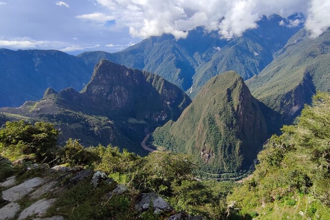 2-Day & 1-Night Private Inca Trail from Cusco to Machu Picchu - Kilometer 104 and Chachabamba
