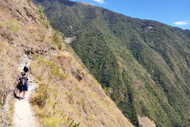 2 Day Inca Trail to Machu Picchu Private Service - Reaching Inti Punku at sunset
