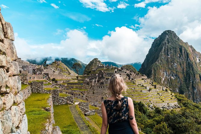2-Day Machu Picchu and Rainbow Mountain Tour (Small group or Private) - A traditional lunch after the mountain walk