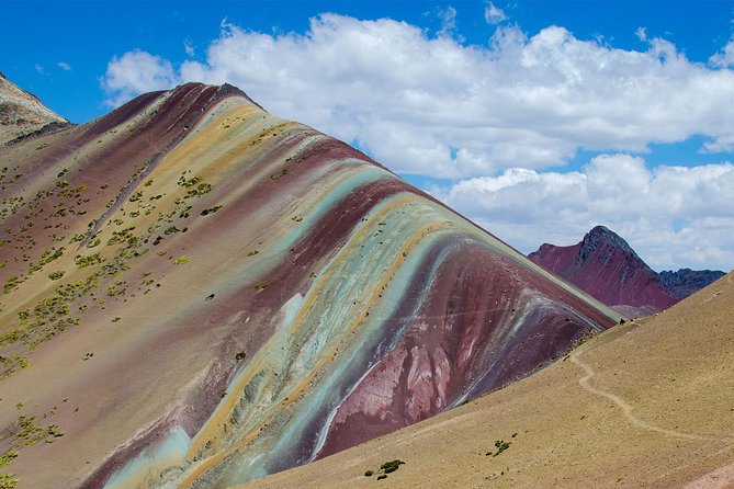 2-Day Machu Picchu and Rainbow Mountain Tour (Small group or Private) - The schedule is the real cost