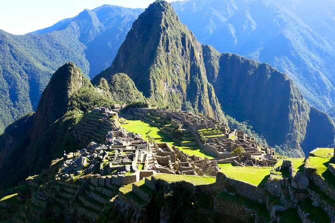 2 Day Machu Picchu & Sacred Valley Tour from Cusco /Train & Guide - The Ollantaytambo train to Aguas Calientes