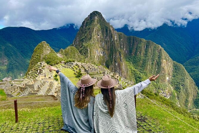 2-Day Machu Picchu Tour by train from Cusco ( All included ) - Two hours inside the Machu Picchu citadel