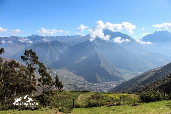 2-Day Machu Picchu Tour by Train with Salt Mines and Moray - Maras salt mines: an active working site