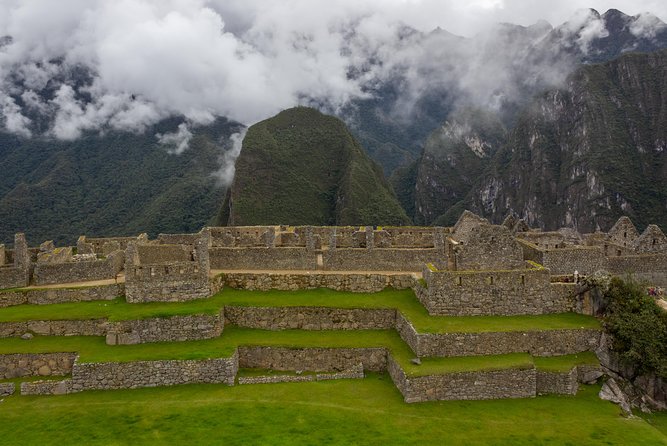 2-Day Machu Picchu Tour by Train with Salt Mines and Moray - The train to Aguas Calientes