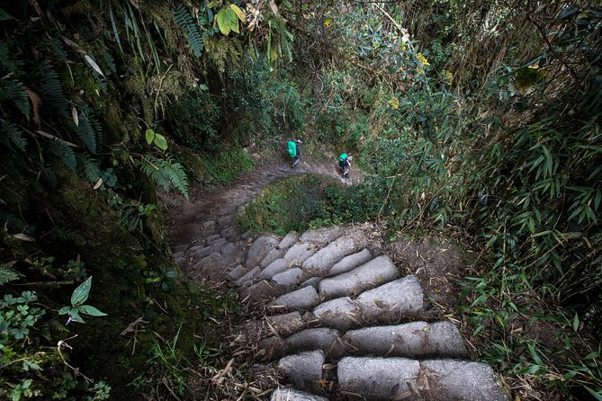 2-Day Private Short Inca Trail to Machu Picchu - The 4:00am pickup and train to Km 104