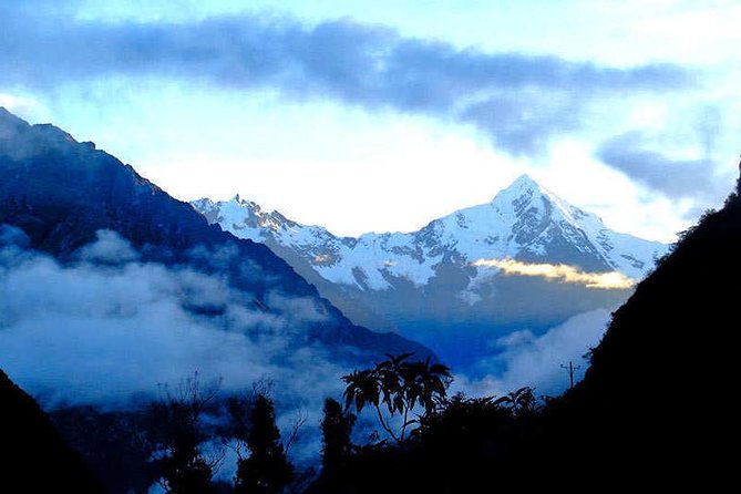 2-Day Private Tour of the Inca Trail to Machu Picchu - Train, lunch, and the return to Cusco