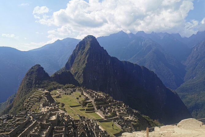 2-Day Sacred Valley Machu Picchu by Train with Llama Experience - The llama experience needs a closer look