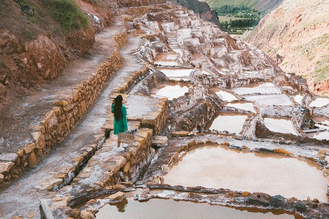 2-Day Sacred Valley & Machu Picchu Tour by Train from Cusco - The train to Aguas Calientes sets the pace