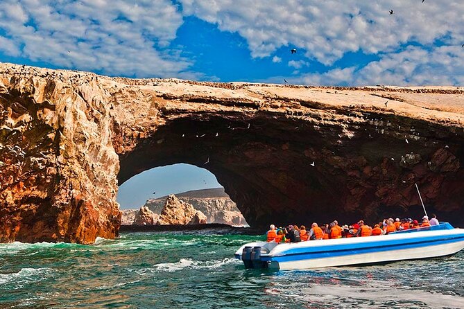 2 Day Tour from Lima: Paracas, Huacachina, and Pisco Vineyard - Your overnight stay in Huacachina