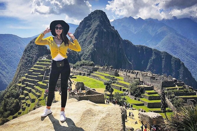 2-Day Tour Machu Picchu by Panoramic Train + Sacred Valley - Reaching Machu Picchu by CONSETTUR bus