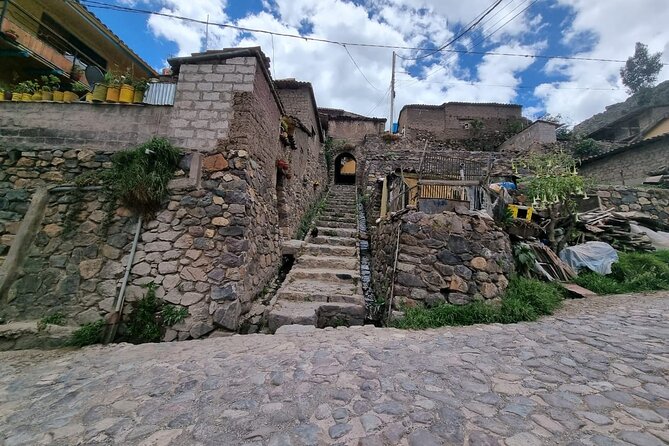 2-Day Tour:Sacred Valley and Machupicchu from Cuzco - Machu Picchu: two guided hours, then your own time