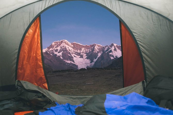 2-Day Trek to Rainbow Mountain from Cusco with Exclusive Mountain Camps - Day two: the pre-dawn climb to Vinicunca