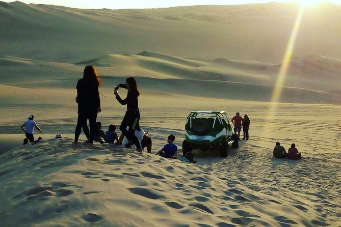 2-Hour Dune Buggy Tour and Sandboarding - The 4 p.m. start and the first meeting challenge