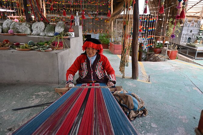3 Day Sacred Valley: Machupicchu and Rainbow Mountain Tour - What the $589 price really buys you