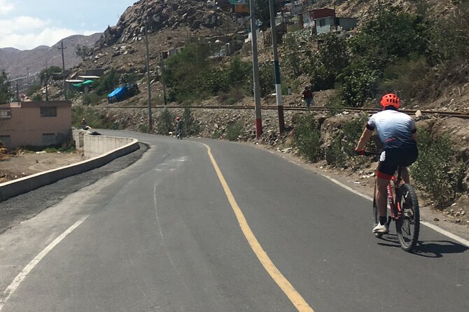 3 Hour Congata Rover Biking Ride Tour in Arequipa - Choosing Between a Gentle Route and Off-Road Trails