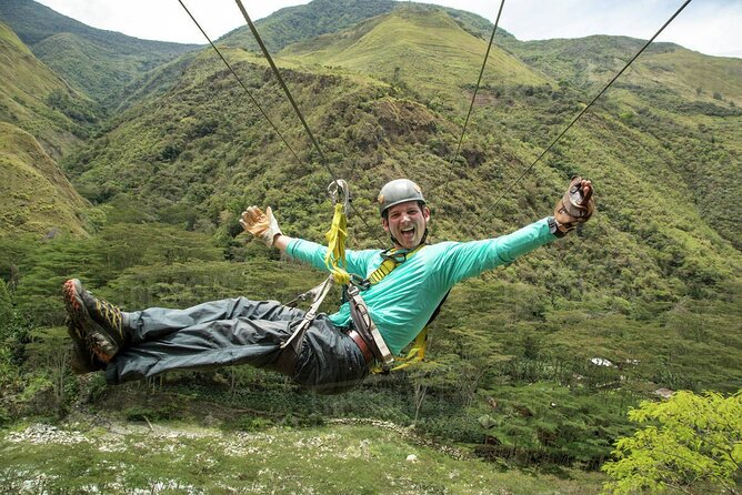 3Day Inca Jungle Adventure Hike|| Biking-Rafting-zip line,Private - Guides, group size, and the human side of the tour
