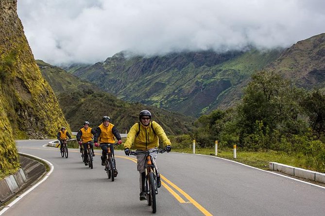 4-Day Inca Jungle Adventure, Mountain Biking, Rafting and Zipline - Who should book this Inca Jungle adventure?