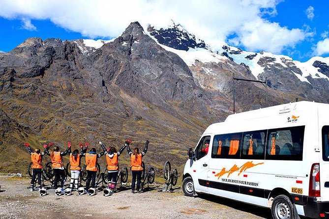 4-Day Inca Jungle Tour: Machu Picchu Biking, Rafting, and Zipline - Day one: from 15,190 feet to the river