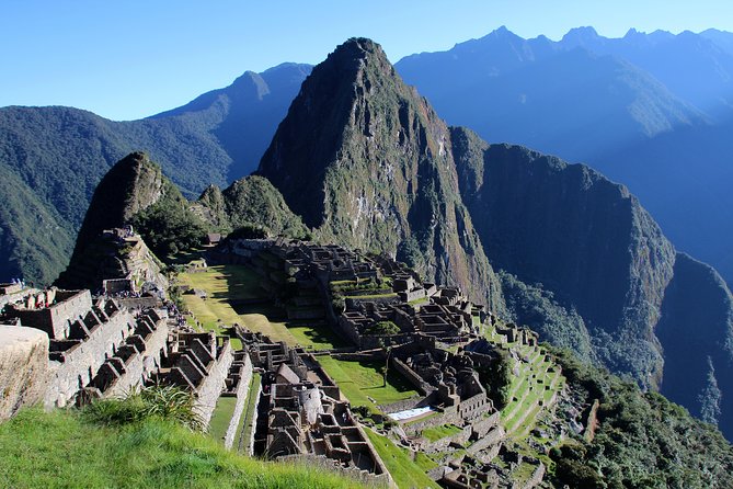 4 Day - Inca Trail to Machu Picchu - Group Service - Day three: Phuyupatamarca, Intipata, and Wiñay Wayna