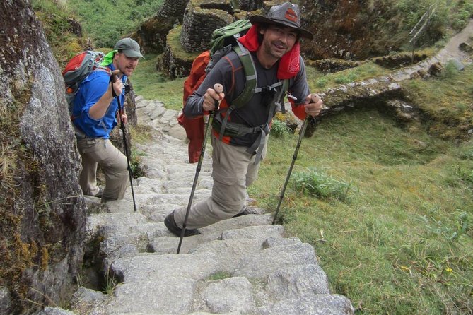 4 Day - Inca Trail to Machu Picchu - Group Service - Guides, group size, and communication