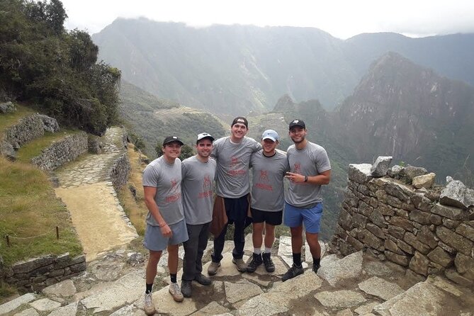 4-Day Inca Trail Tours to Machu Picchu - Day one, from Cusco to Kilometer 82 and Wayllabamba