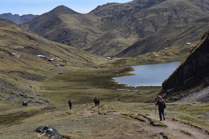 4-Day Lares Trek to Machu Picchu - Packing for altitude, rain, and cold nights