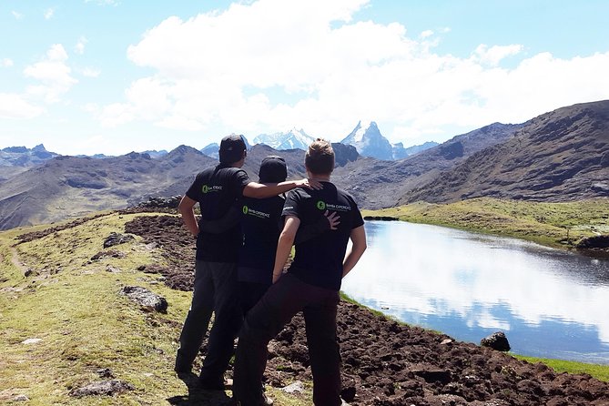 4-Day Lares Trek to Machu Picchu from Cusco - Day 1: Lares hot springs and the climb to Wakawasi