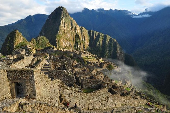 4-Day Machu Picchu Biking and Hiking Tour from Cuzco - Guides and the quality of the experience