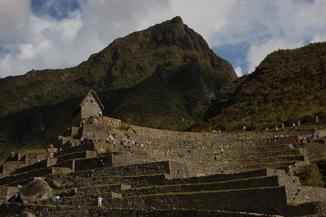 4-Day Private Tour in Cusco Sacred Valley and Machupicchu - Day 1: Sacsayhuaman and the four sites above Cusco