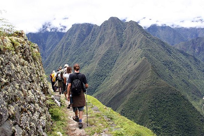 4-Day Trek to Machu Picchu Through the Inca Trail - Why the classic Inca Trail still earns its place