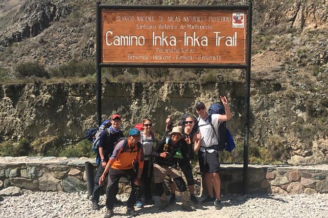 4-Day Trek to Machu Picchu Through the Inca Trail - Guides, group size, and the human side