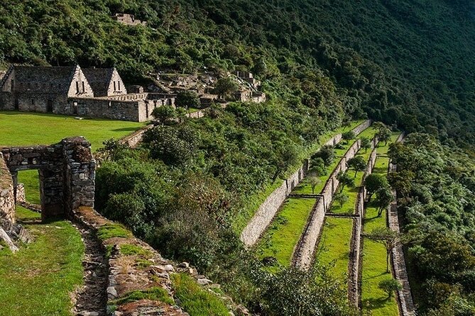 4 Days Guided Tour in Choquequirao Peru - Day two: the hard climb to Choquequirao