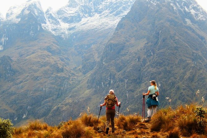 4 Days Inca Trail Adventure to Machu Picchu - Day 1: From Cusco to Km 82 and Ayapata