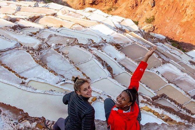 4D Bundle Cusco: Sacred Valley / Machu Picchu / Rainbow Mountain / Humantay Lake - The guides and the human side of the trip
