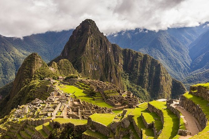5-Day Private Tour to Cusco Sacred Valley and Machu Picchu - Day 2: Ollantaytambo, Maras, Moray, and Chinchero