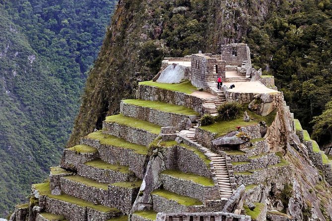 5-Day Tour Empire of the Incas Adventure - Day 4: Machu Picchu by train and bus