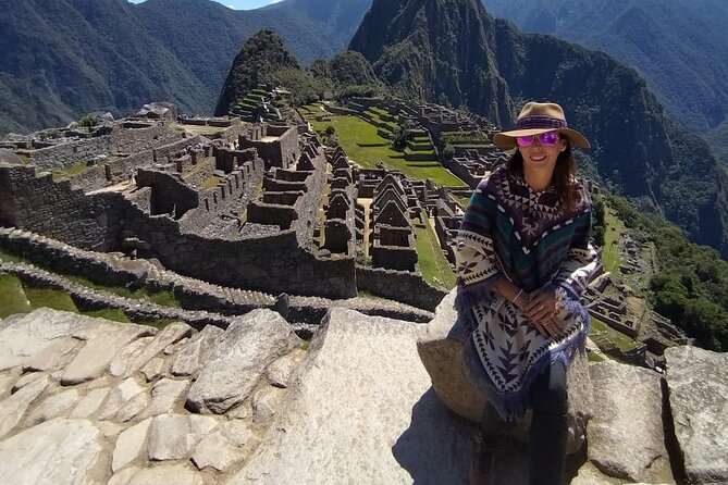 5-Day Tour to Machupicchu, Sacred Valley and Rainbow Mountain - Guides, group size, and the daily pace