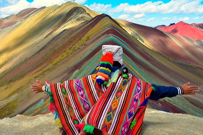 6-Day Tour of Cusco Magico-Machu Picchu-Rainbow Mountain - Day 2: Pisac, Ollantaytambo, and the train to Aguas Calientes