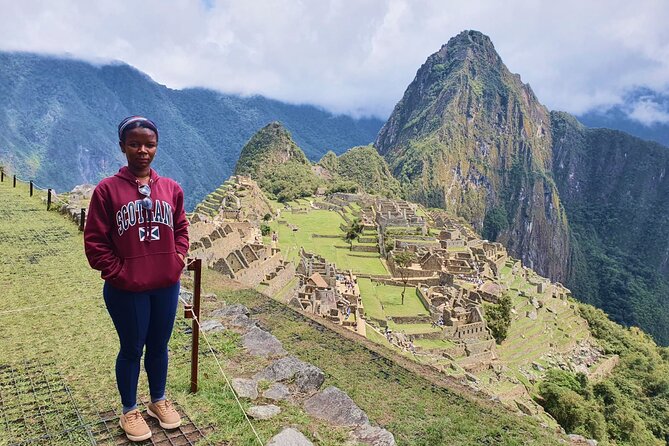 7-Day Tour: Peru Classic 7 Days - Ballestas Islands, pisco, and Huacachina in one very long day