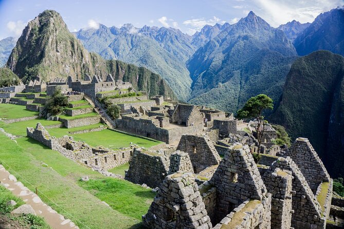 7days- Cusco|| Sacred Valley || MachuPicchu || Rainbow Mountain || Humantay Lake - Day 1: Cusco Arrival and the Four Inca Sites