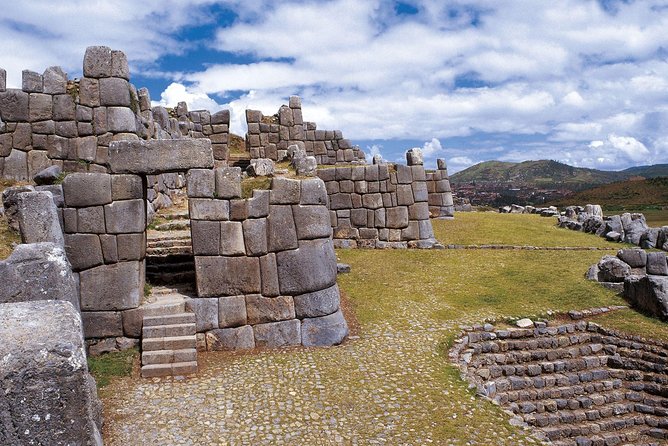8 Days - Cusco || Sacred Valley || MachuPicchu || Rainbow Mountain ||Queswachaka - Day 6: Vinicunca, the famous Rainbow Mountain