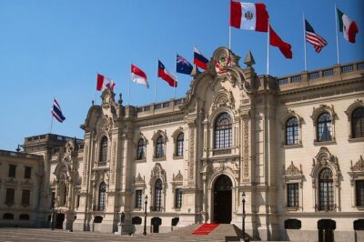 A Journey Through Time: Lima’s Historic Center & Catacombs Tour