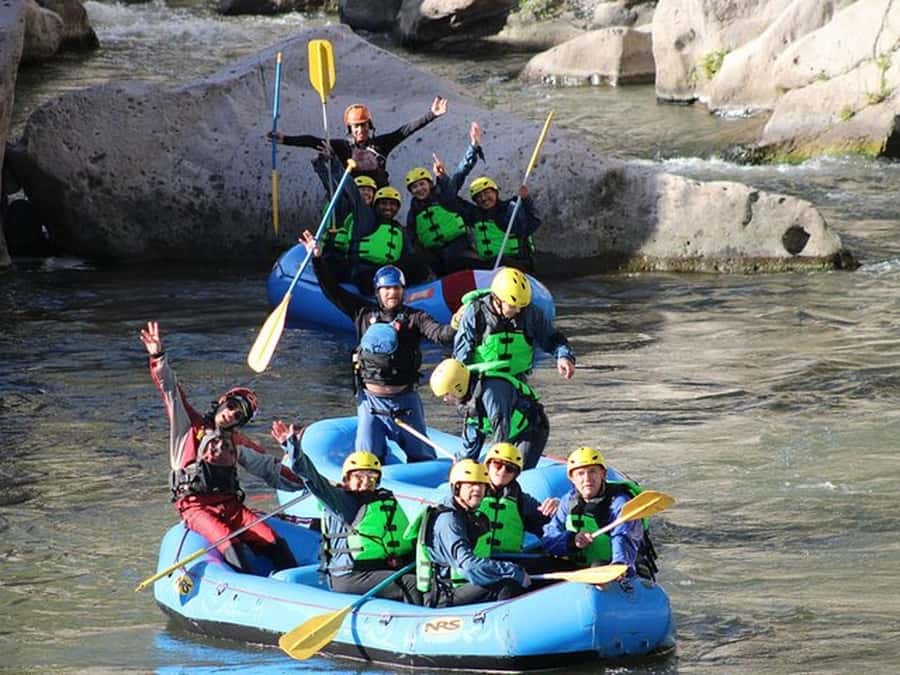 Arequipa: Chili River White Water Rafting + Pickup & Snack - Who should book this Chili River experience?