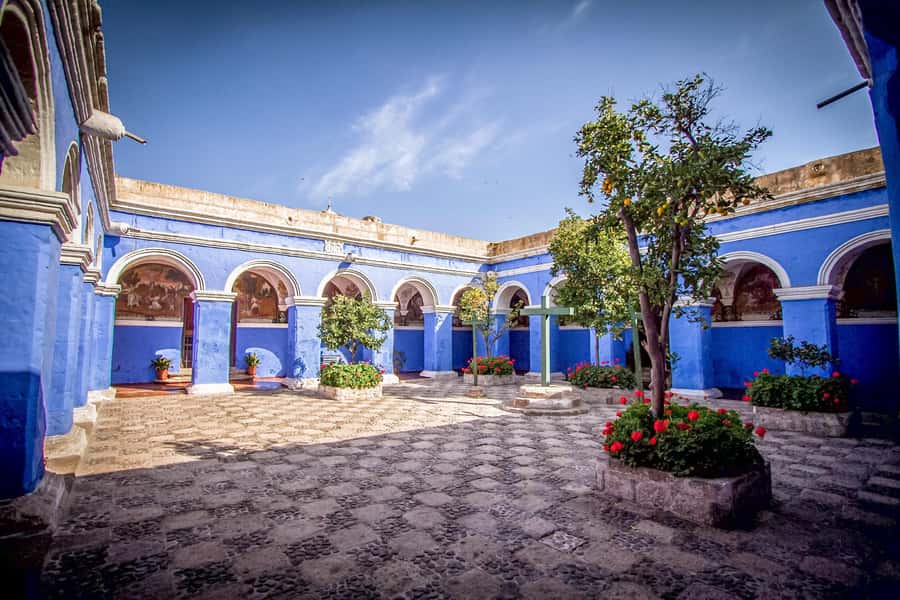Arequipa: City Tour and Santa Catalina Monastery - The Basilica of the Company of Jesus and its ashlar façade