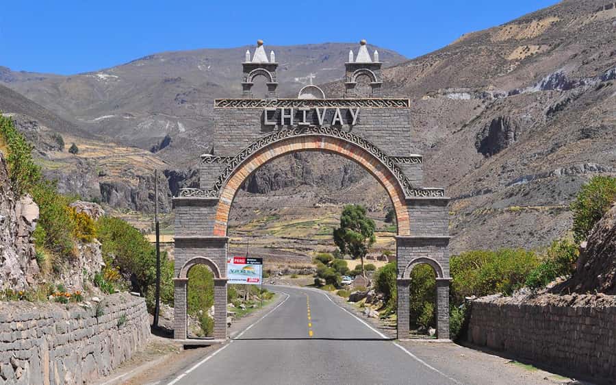 Arequipa: Fullday Colca Canyon + Lunch + Transfer to Puno - Key things to know before booking
