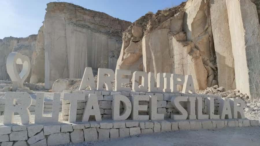 Arequipa: Half Day Sillar Route and Culebrillas Canyon + Yanahuara Viewpoint - Culebrillas Canyon and its 20-minute walk