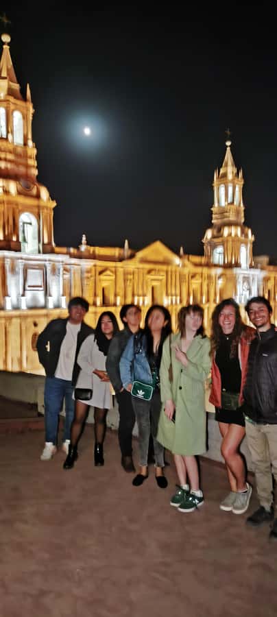 Arequipa: Pub Crawl with Skip-The-Line Access and Drinks - The Final Stop: Dancing at a Nightclub