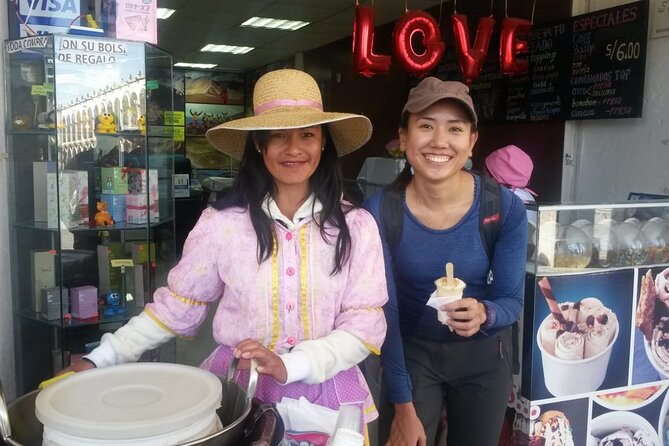 Arequipa Walking Tour city center and drinks experience - The guides and the quality of the explanation
