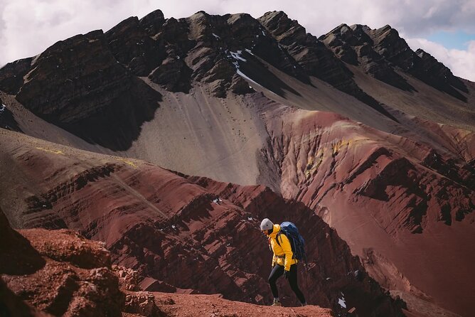 Ausangate Trek to Rainbow Mountain 3 Days - Camping, meals, and what you must bring